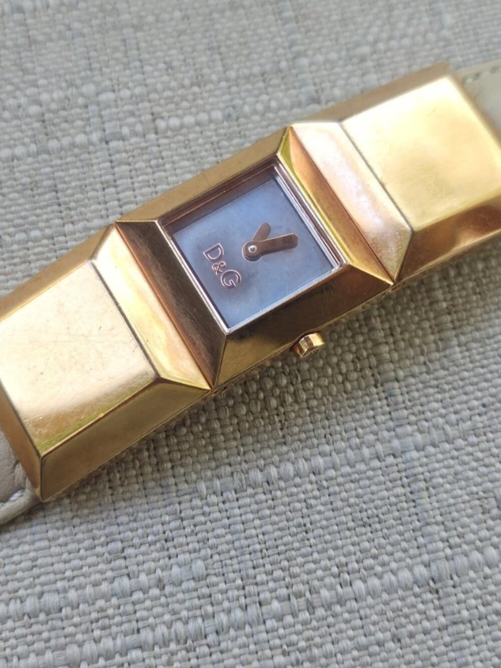 Dolce & Gabbana Women Wristwatch Analog Quartz MOP Face Watch Read desc - Picture 2 of 11